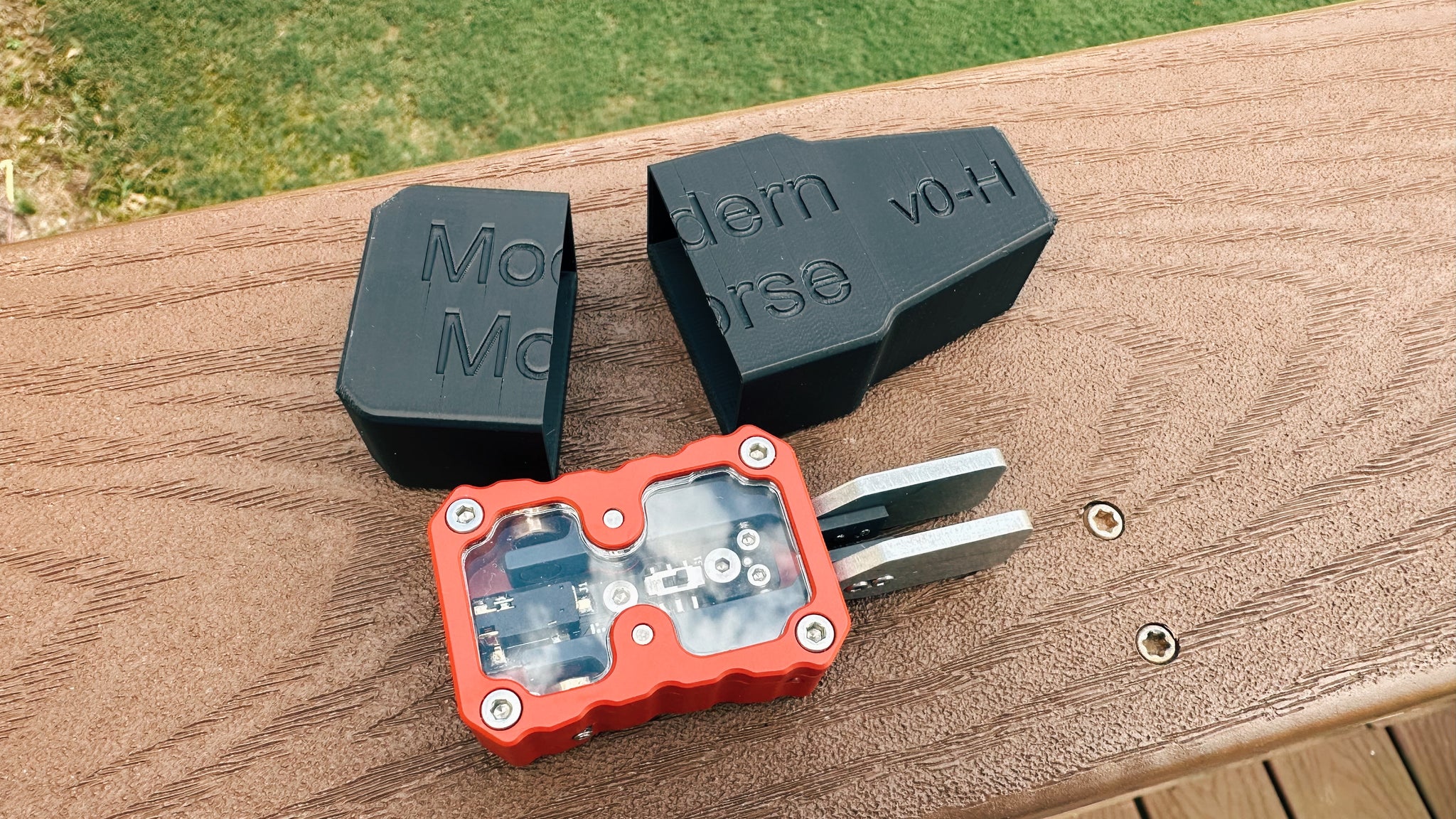 Modern Morse Nameless Key v0-H Magnetic Cover – Tufteln
